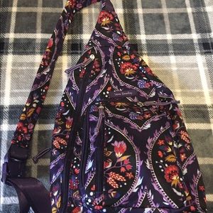 Vera Bradley Lighten Up Sling in Foxwood Meadow